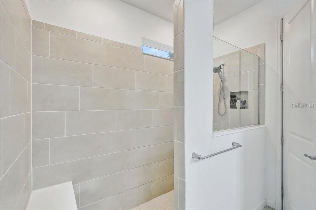 2824 Quail Crest Court , Valrico, FL 33594 Photo