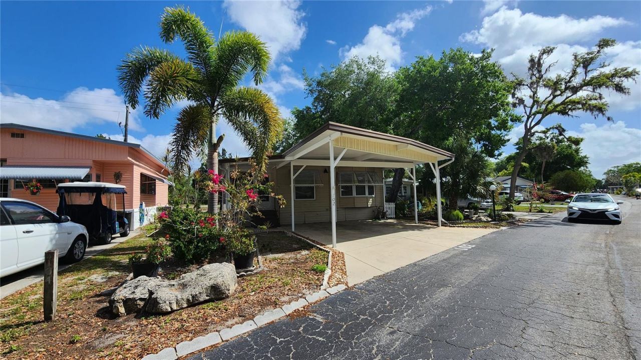 3300 26th Avenue E, Unit 102, Bradenton, FL 34208 Photo