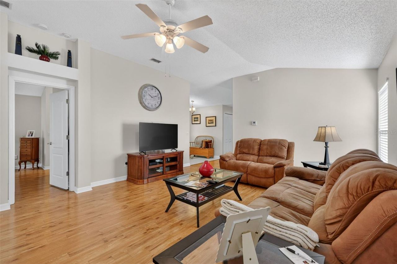 3022 Andover Court , Mount Dora, FL 32757 Photo