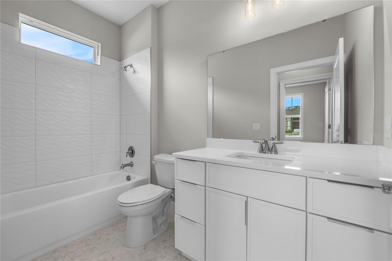 4541 Fairway Oaks Drive , Mulberry, FL 33860 Photo