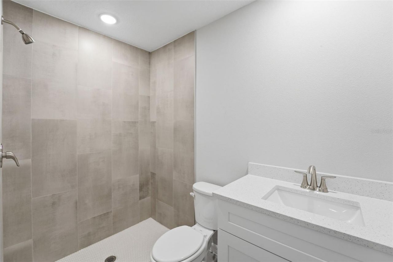 2107 Suanee Avenue , Eustis, FL 32726 Photo