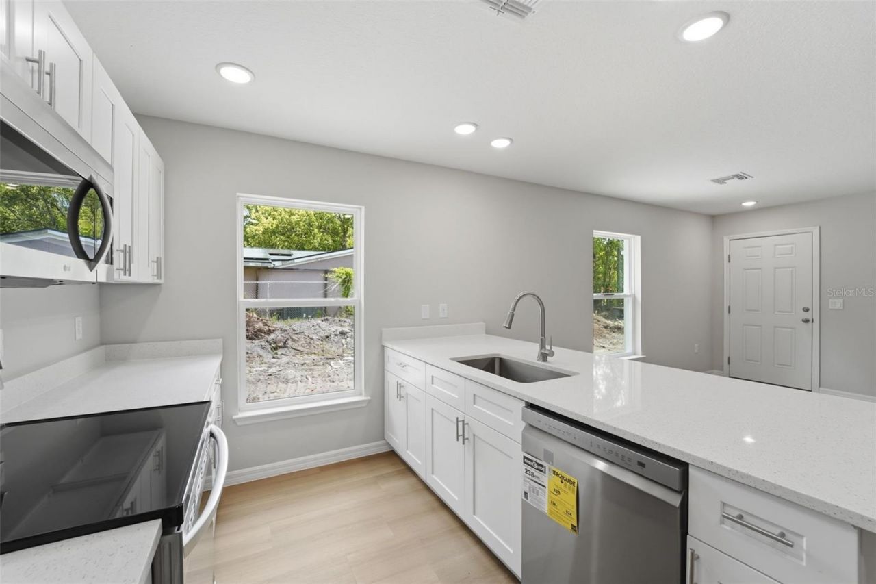 2107 Suanee Avenue , Eustis, FL 32726 Photo