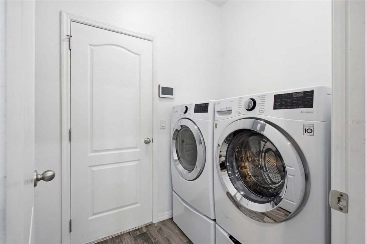 202 Colonial Pine Lane , Minneola, FL 34715 Photo