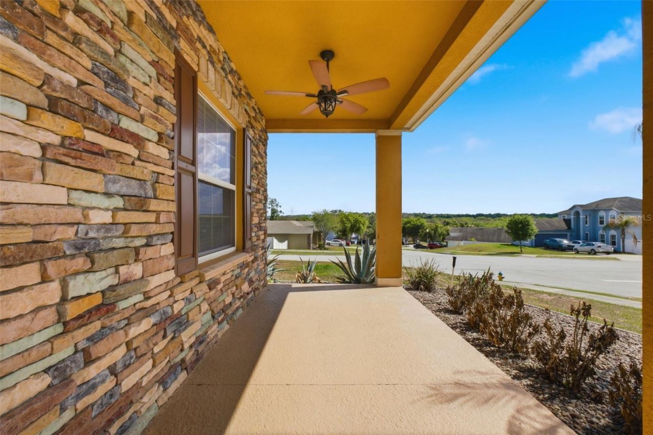 202 Colonial Pine Lane , Minneola, FL 34715 Photo