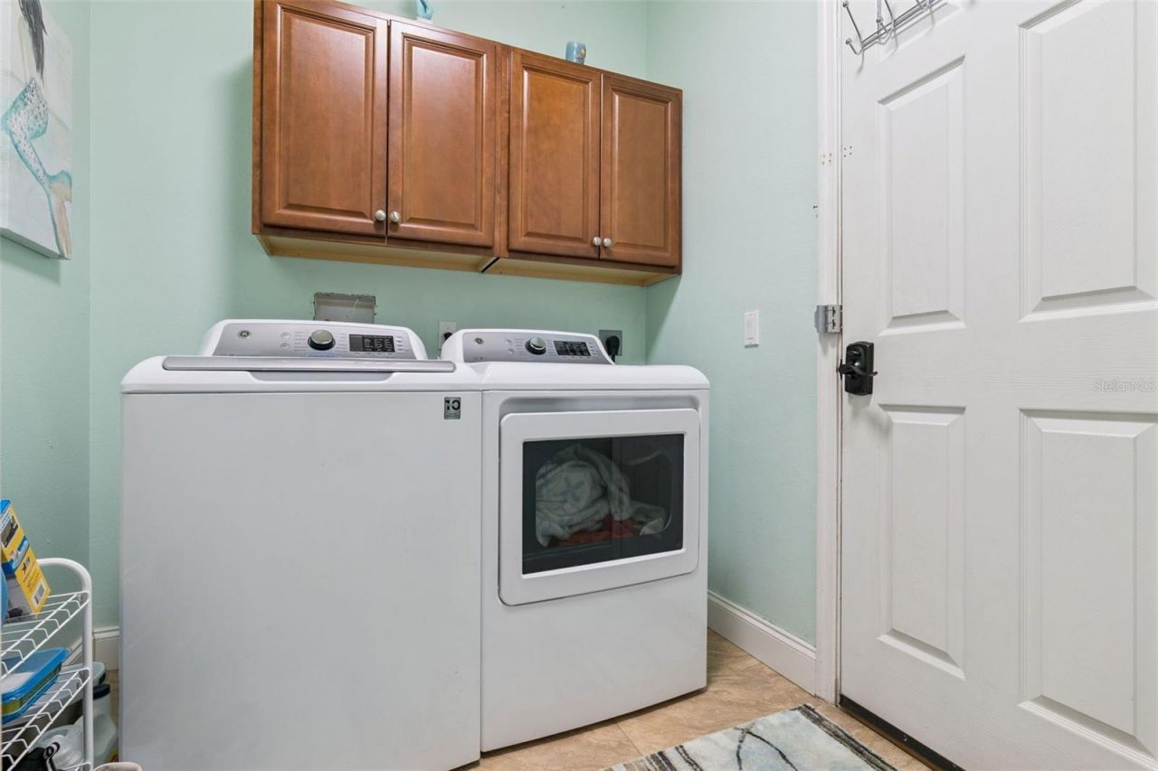 703 Cypress Oak Circle , Deland, FL 32720 Photo