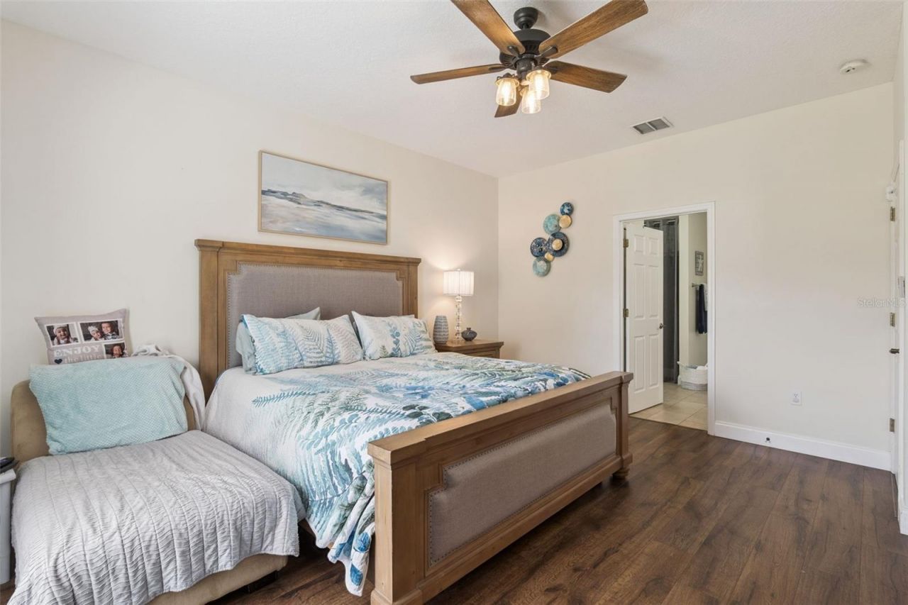 703 Cypress Oak Circle , Deland, FL 32720 Photo