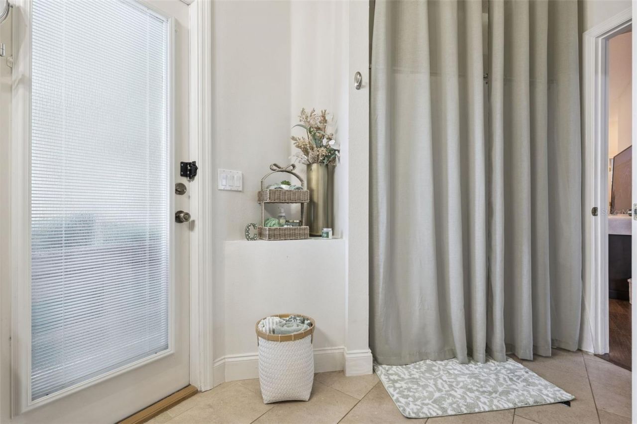 703 Cypress Oak Circle , Deland, FL 32720 Photo