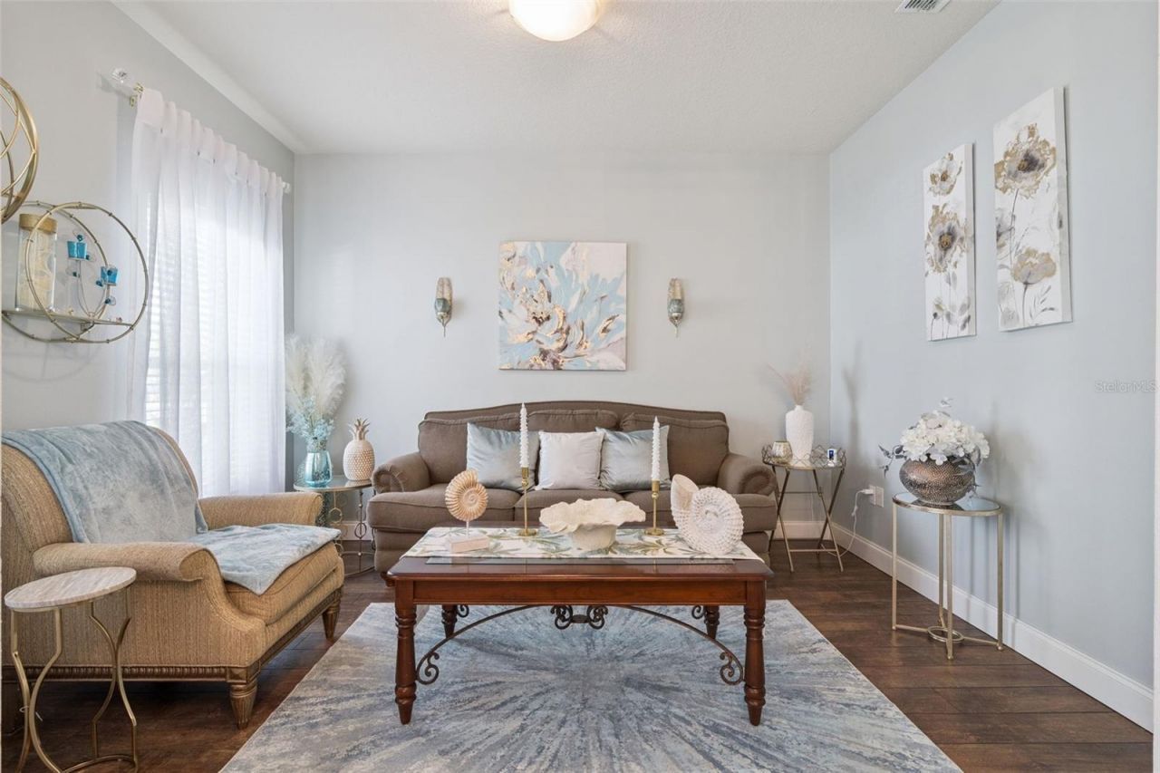 703 Cypress Oak Circle , Deland, FL 32720 Photo