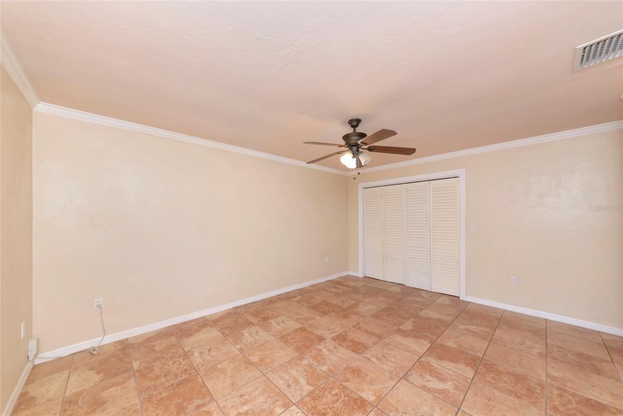 2529 Golden Poinciana Place , Sarasota, FL 34232 Photo