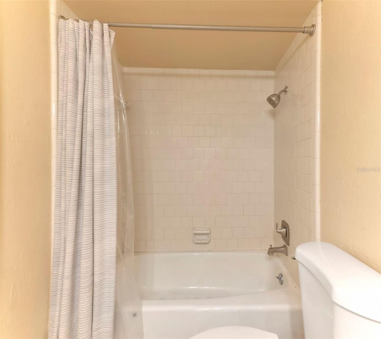 2529 Golden Poinciana Place , Sarasota, FL 34232 Photo