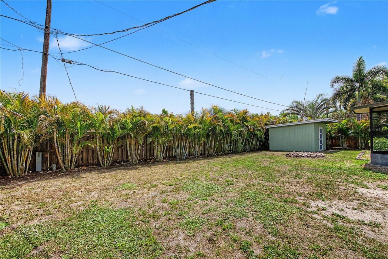 2529 Golden Poinciana Place , Sarasota, FL 34232 Photo