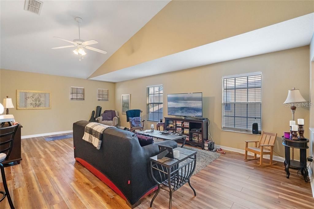 3651 Oakdale Circle , Unit 201, Oviedo, FL 32765 Photo