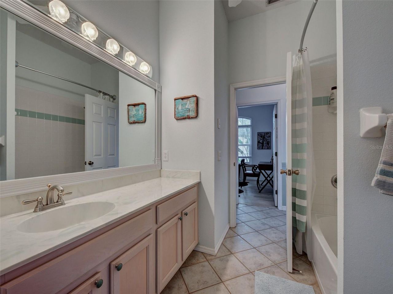 4310 Manfield Drive , Venice, FL 34293 Photo