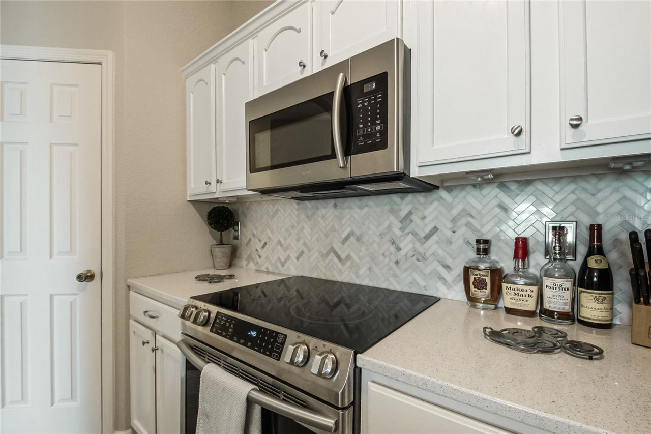 2817 Almaton Loop , Unit 301, Kissimmee, FL 34747 Photo