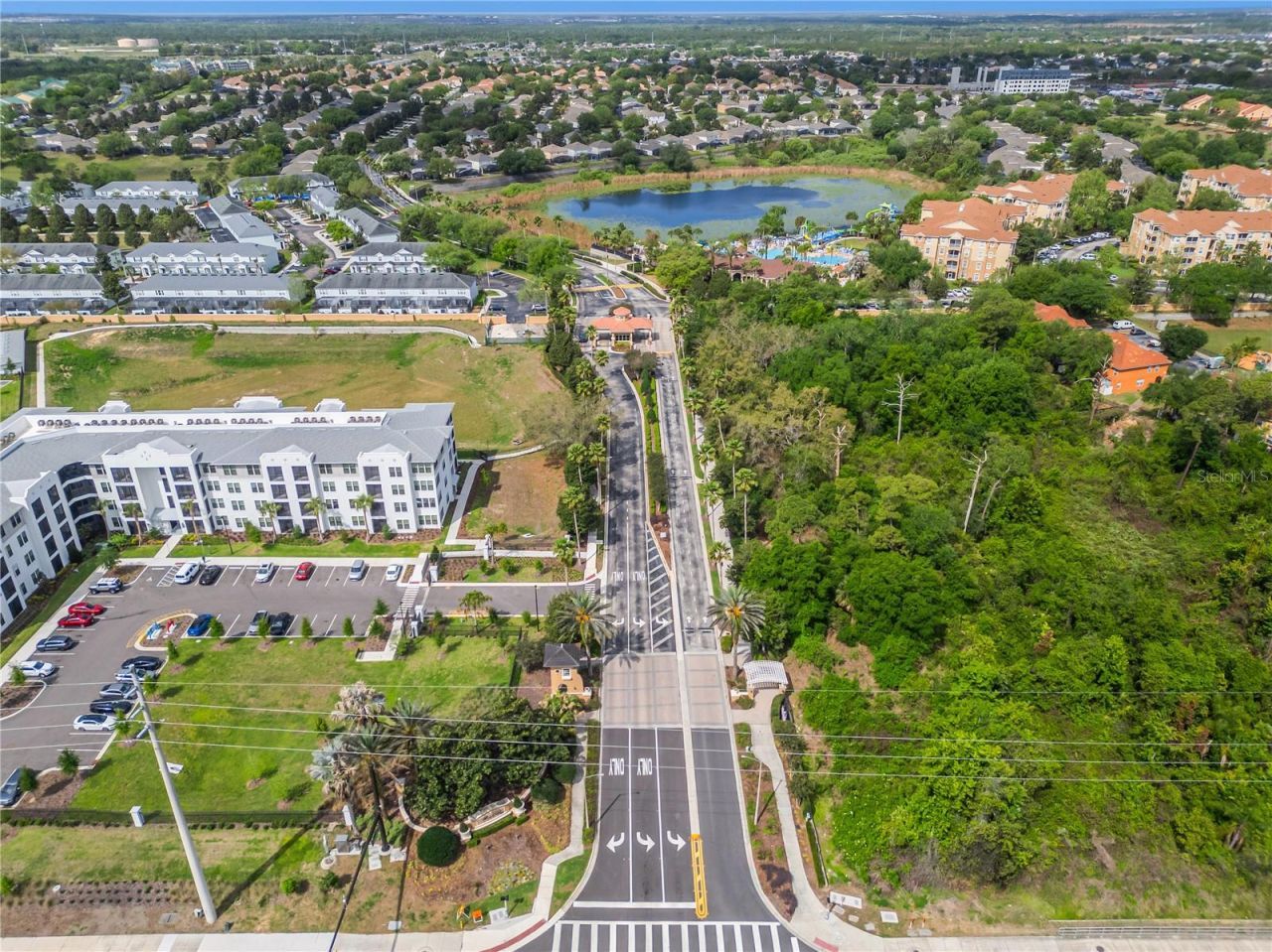 2817 Almaton Loop , Unit 301, Kissimmee, FL 34747 Photo