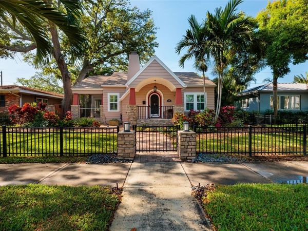 446 21ST AVENUE NE, ST PETERSBURG, FL 33704