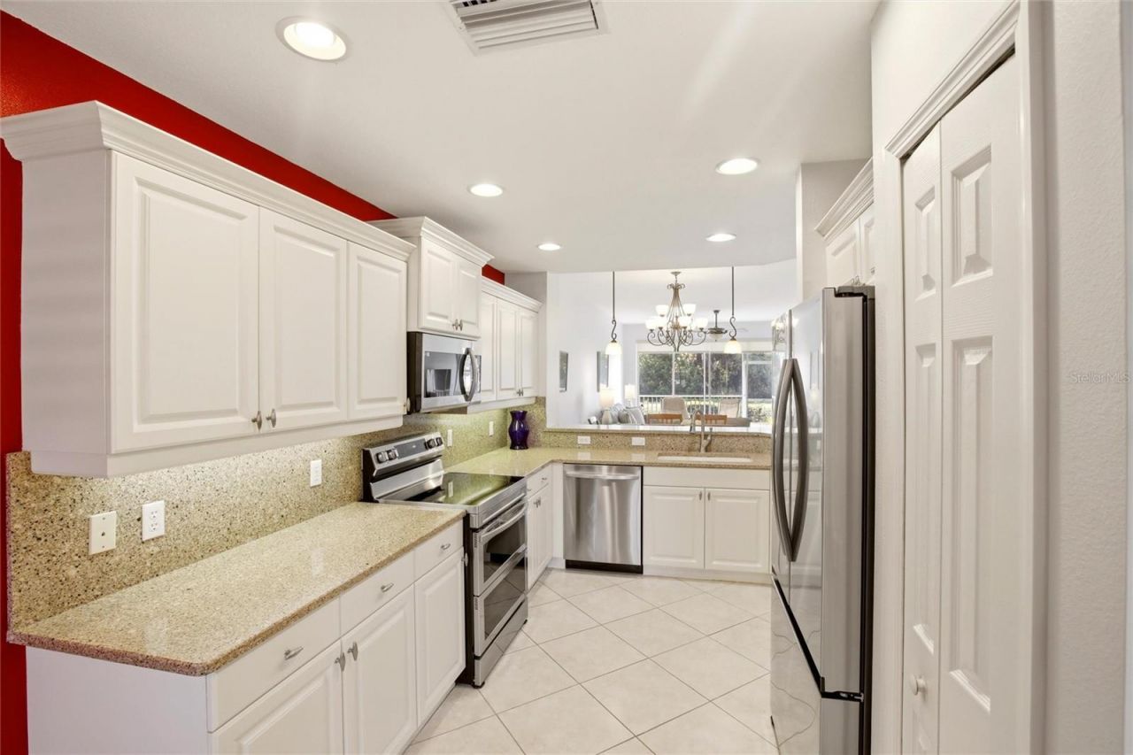 5655 Key Largo Court, Unit 5655, Bradenton, FL 34203 Photo