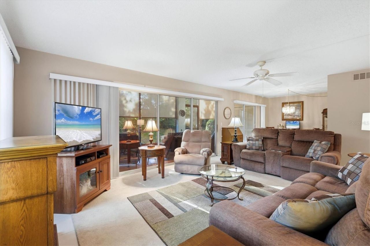2756 Clubhouse Drive , Unit 101, Sarasota, FL 34232 Photo