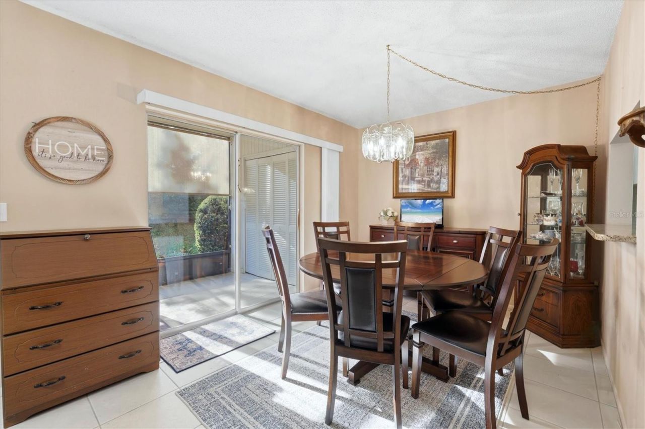 2756 Clubhouse Drive , Unit 101, Sarasota, FL 34232 Photo