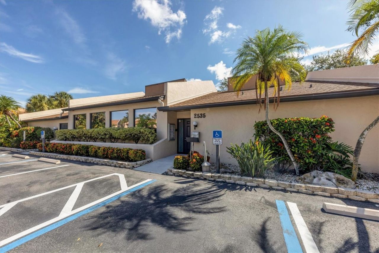 2756 Clubhouse Drive , Unit 101, Sarasota, FL 34232 Photo