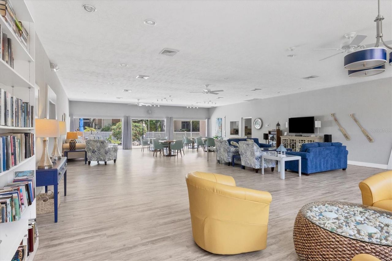2756 Clubhouse Drive , Unit 101, Sarasota, FL 34232 Photo
