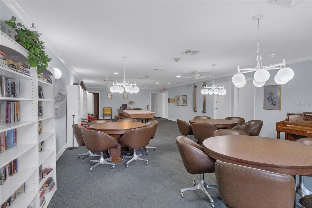 2756 Clubhouse Drive , Unit 101, Sarasota, FL 34232 Photo