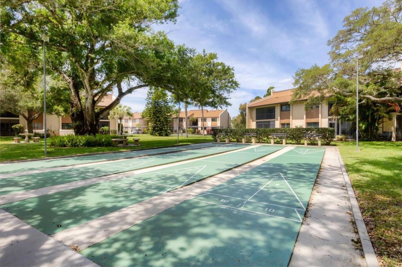 2756 Clubhouse Drive , Unit 101, Sarasota, FL 34232 Photo