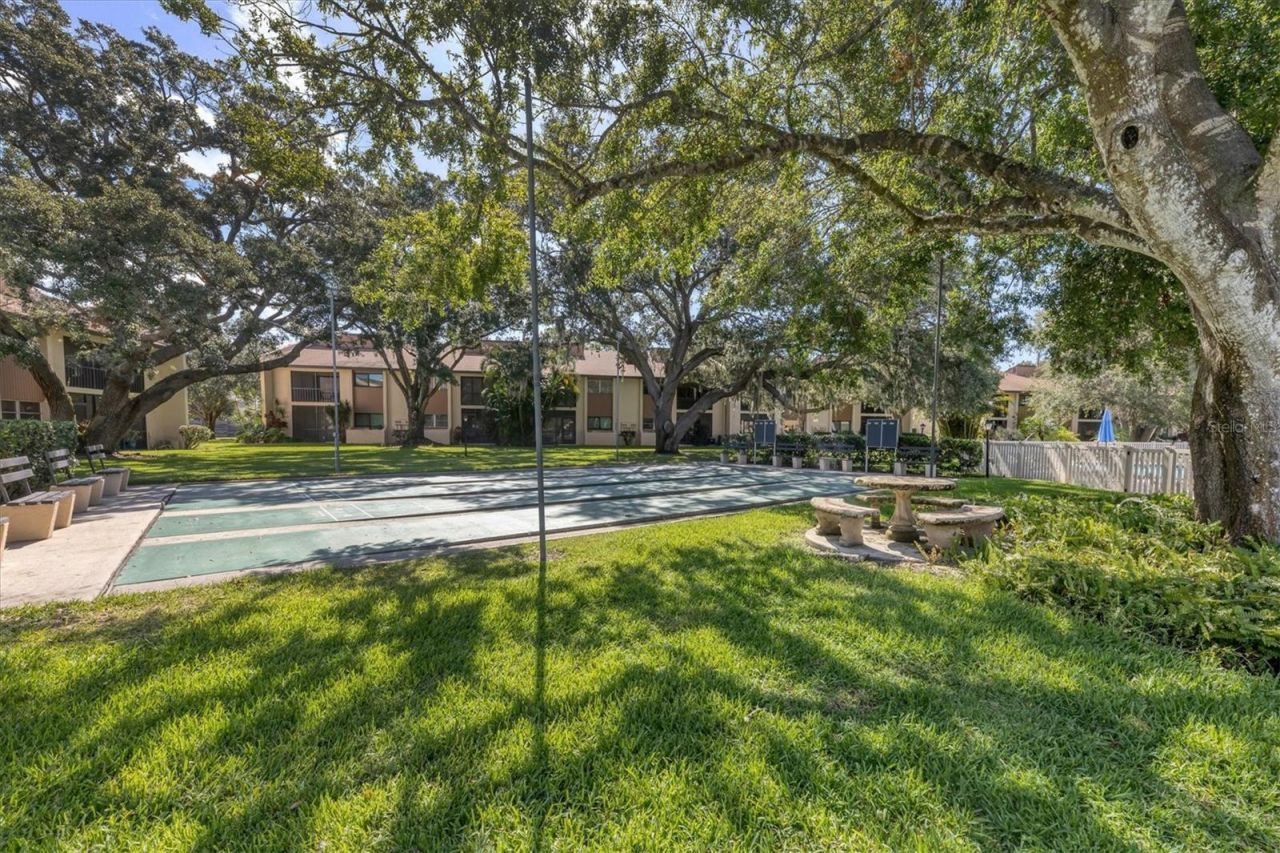 2756 Clubhouse Drive , Unit 101, Sarasota, FL 34232 Photo