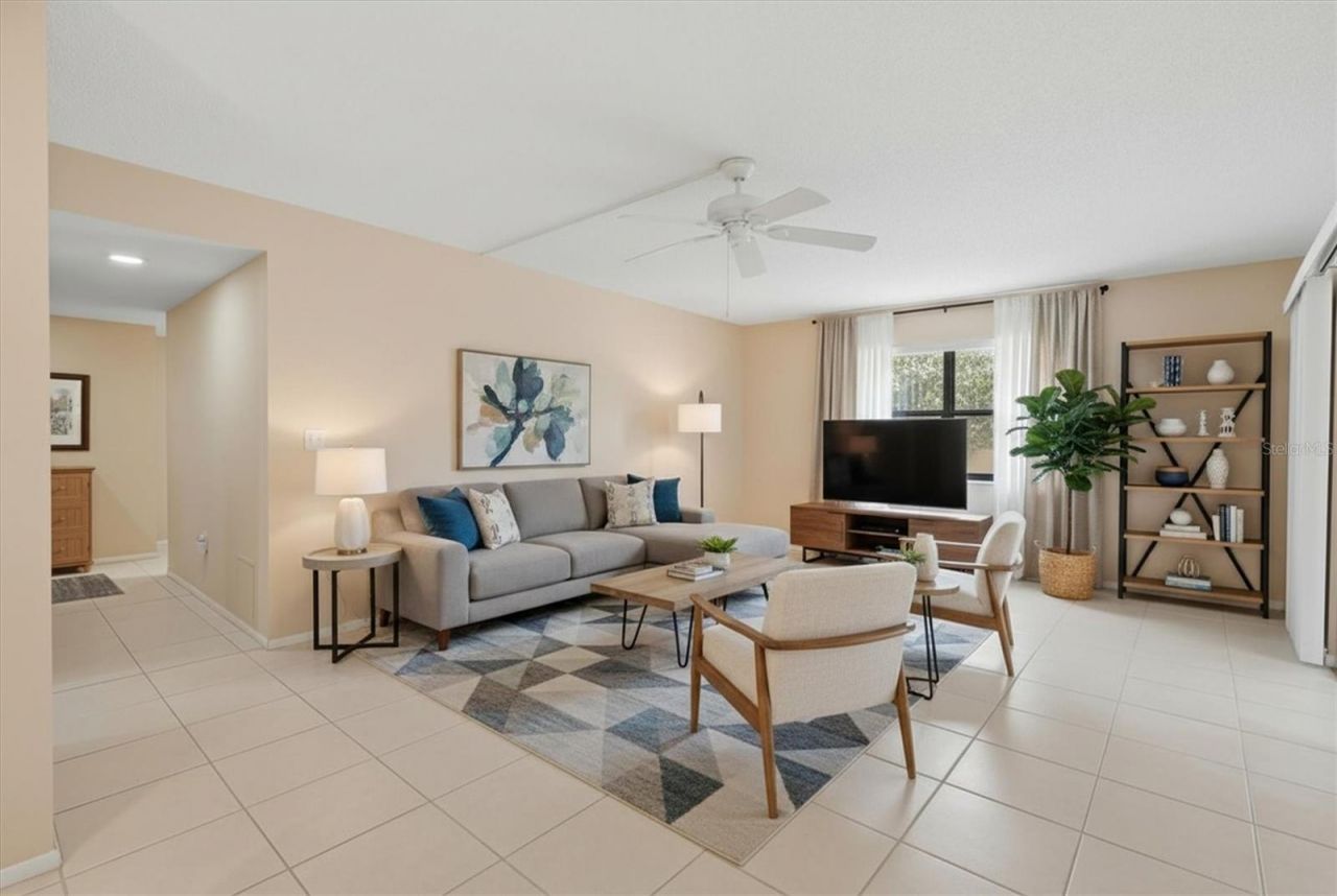 2756 Clubhouse Drive , Unit 101, Sarasota, FL 34232 Photo