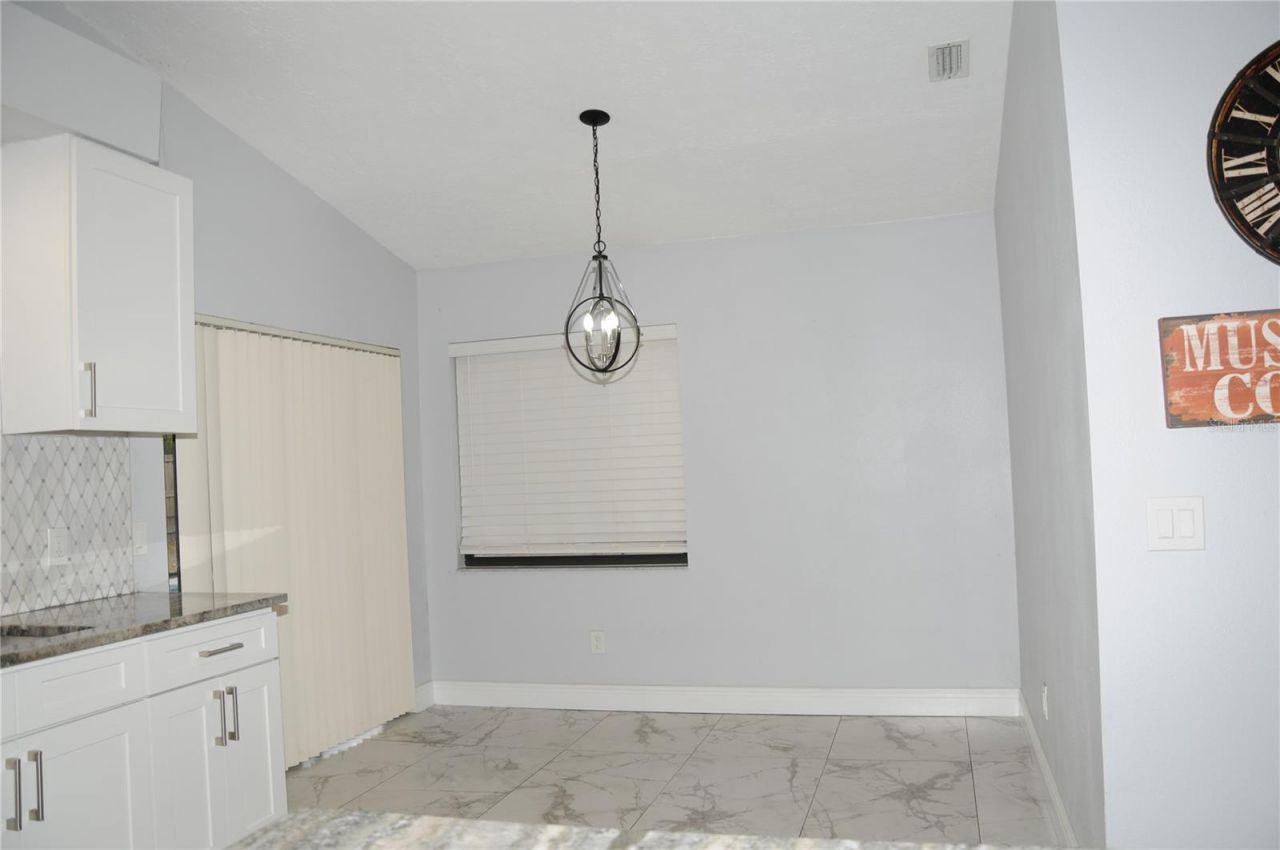 2106 Whitlock Place, Dover, FL 33527 Photo