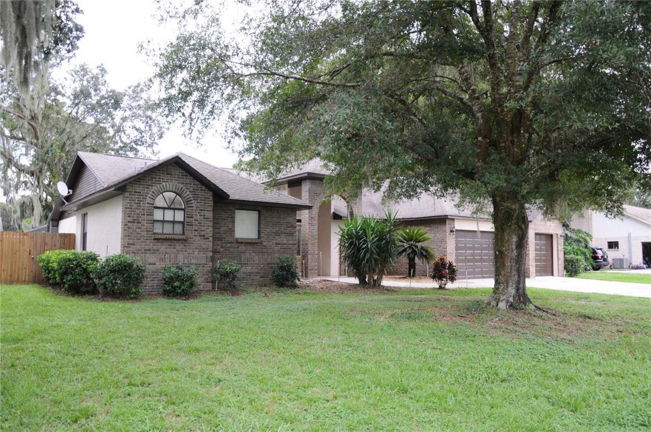 2106 Whitlock Place, Dover, FL 33527 Photo