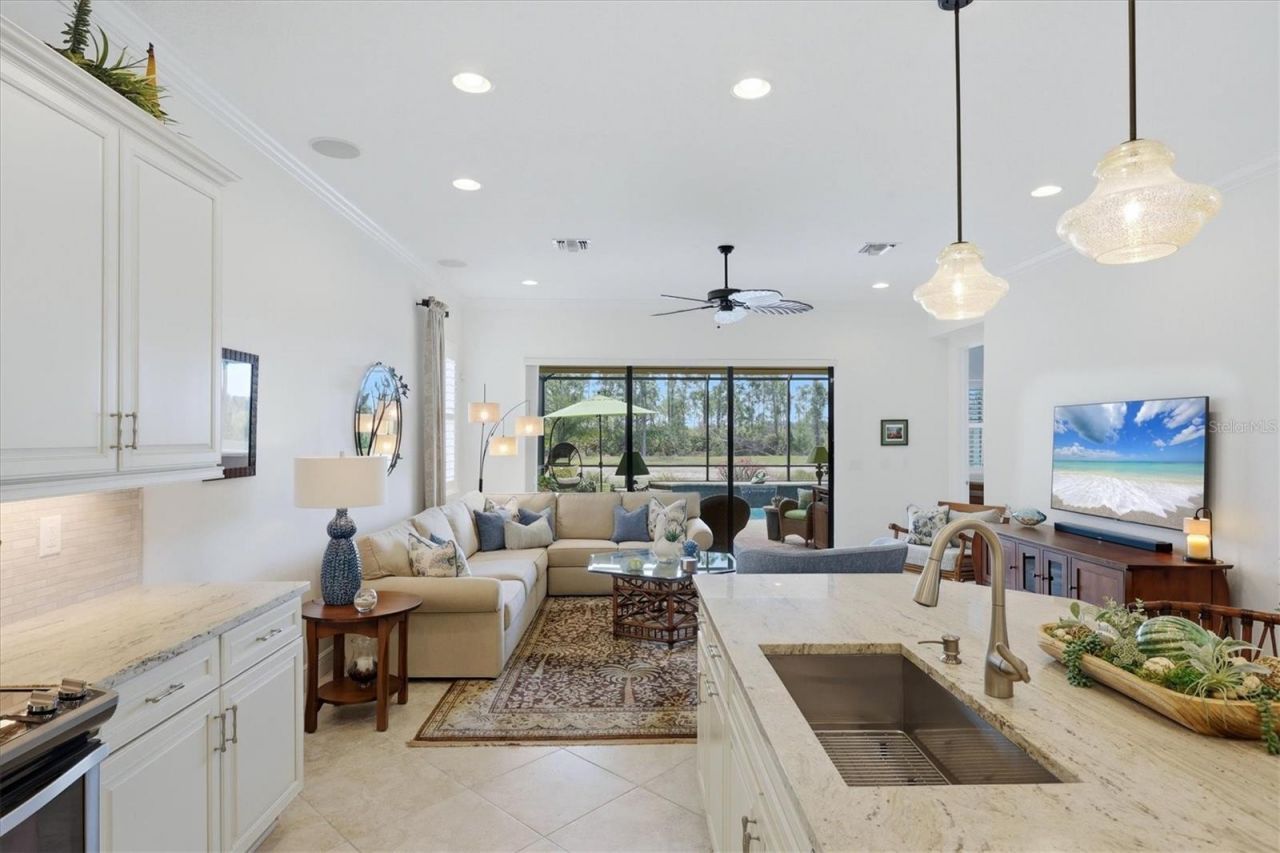 10441 Crooked Creek Drive , Venice, FL 34293 Photo