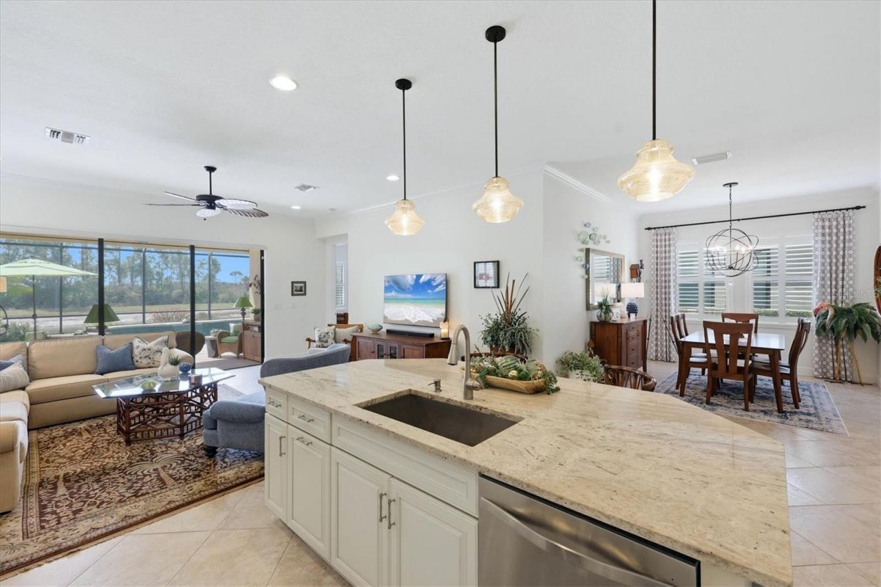 10441 Crooked Creek Drive , Venice, FL 34293 Photo