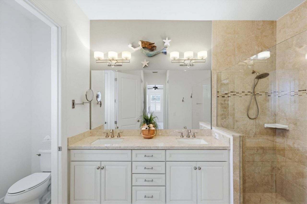 10441 Crooked Creek Drive , Venice, FL 34293 Photo