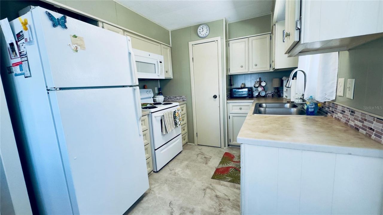 553 Fleetwood Street , North Port, FL 34287 Photo