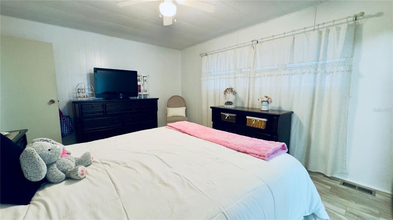 553 Fleetwood Street , North Port, FL 34287 Photo