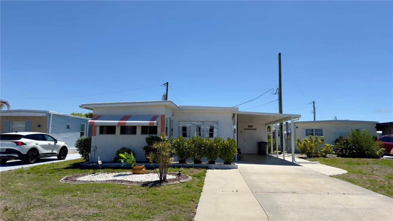 553 Fleetwood Street , North Port, FL 34287 Photo