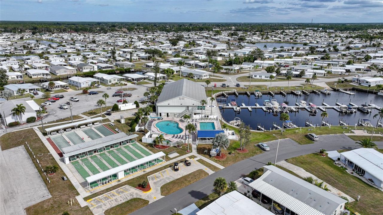 553 Fleetwood Street , North Port, FL 34287 Photo