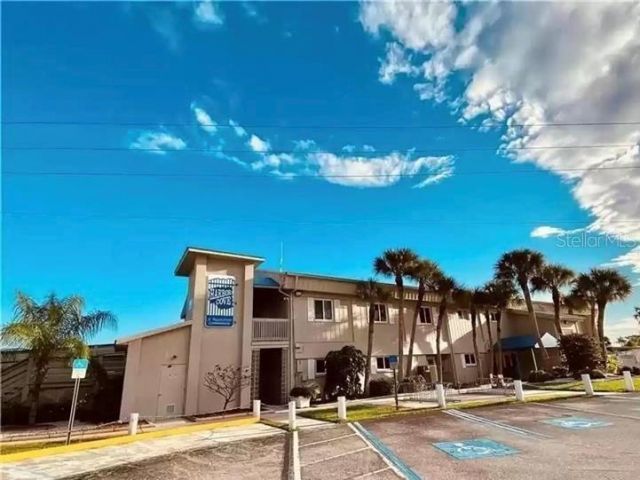 553 Fleetwood Street , North Port, FL 34287 Photo