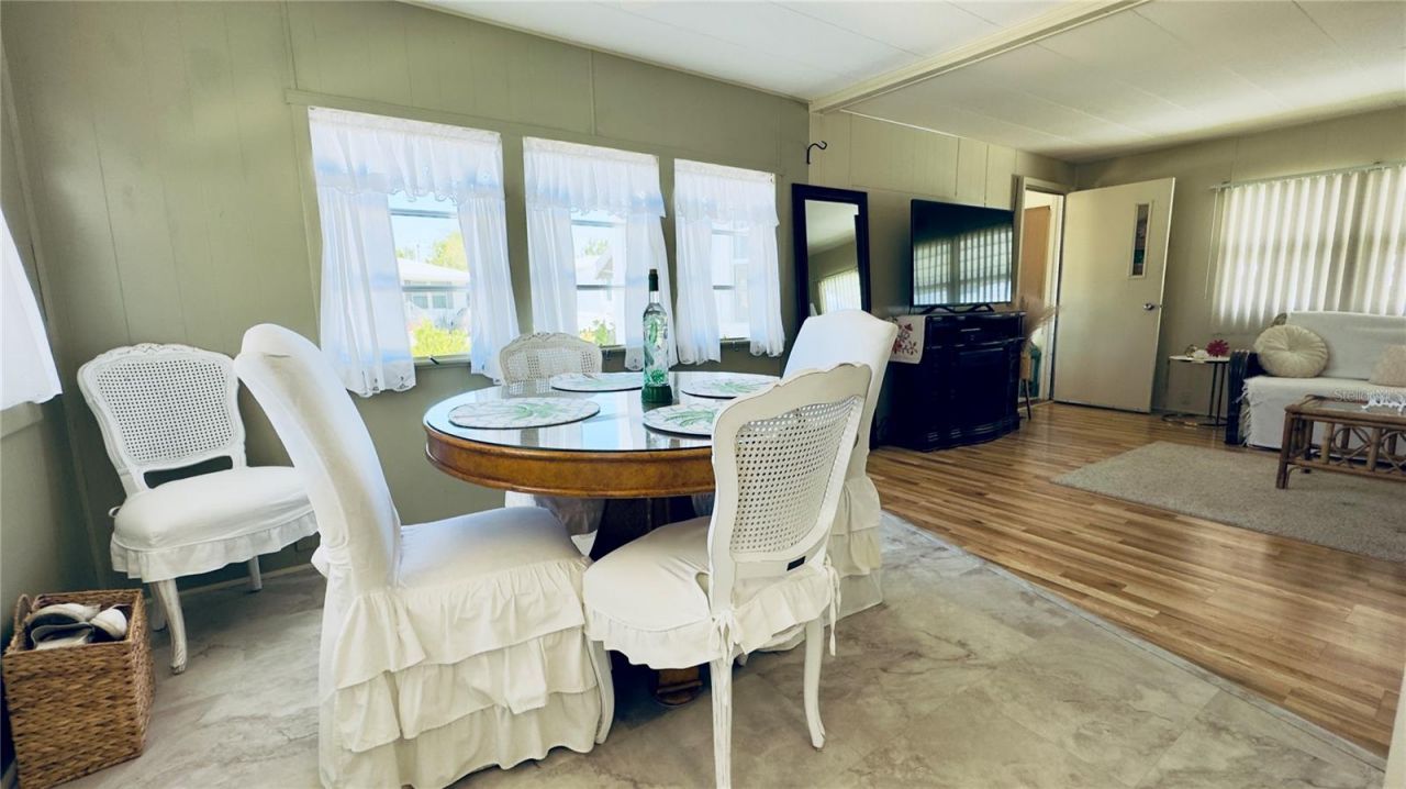 553 Fleetwood Street , North Port, FL 34287 Photo