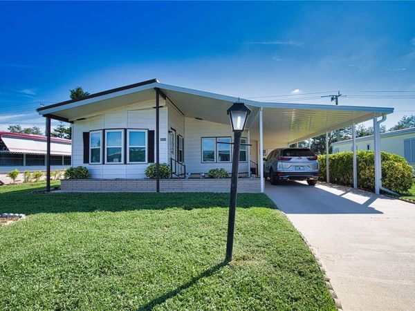 424 TARDE LOGO CIRCLE , NORTH PORT, FL 34287