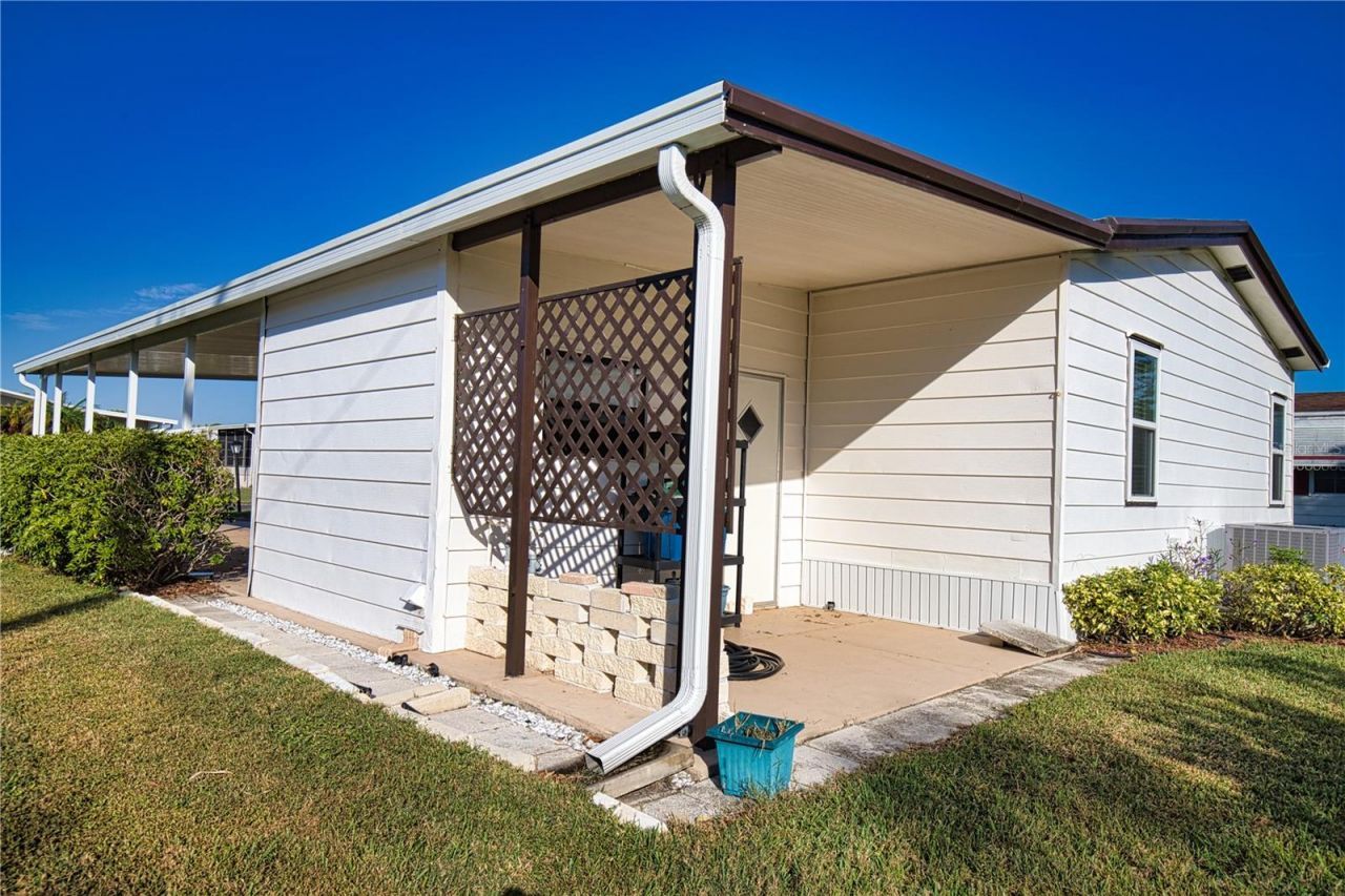 424 Tarde Logo Circle , North Port, FL 34287 Photo