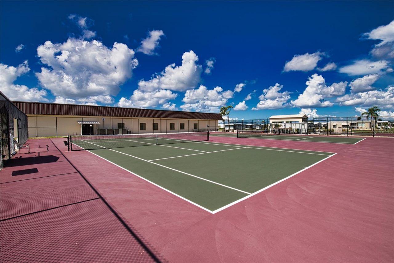 424 Tarde Logo Circle , North Port, FL 34287 Photo