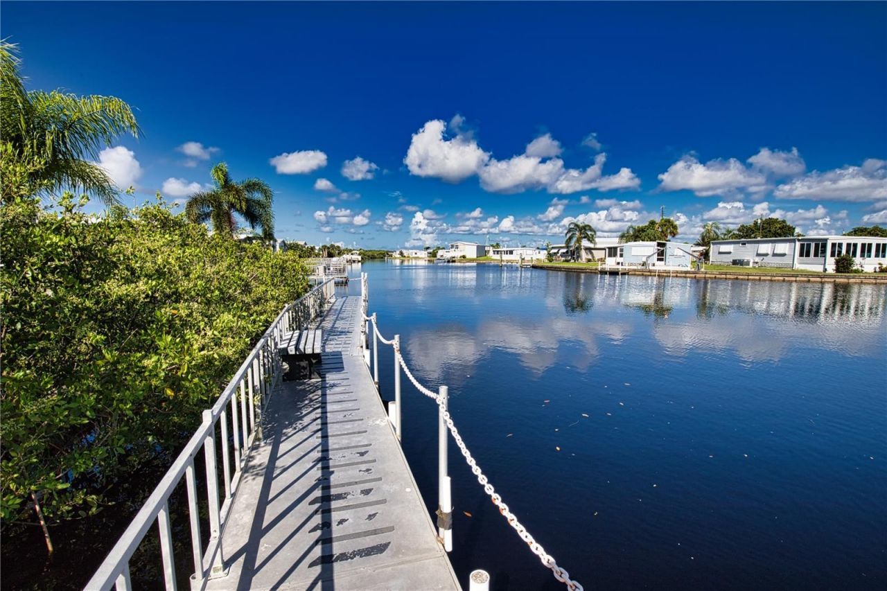 424 Tarde Logo Circle , North Port, FL 34287 Photo