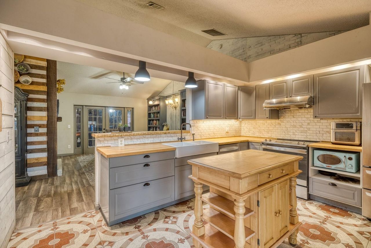 1665 Grange Circle , Longwood, FL 32750 Photo