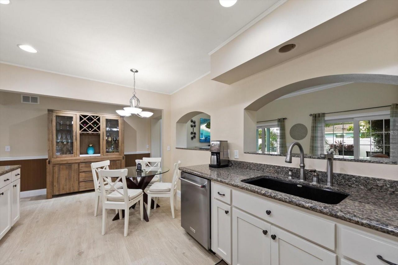 2139 Lanai Avenue , Belleair Bluffs, FL 33770 Photo