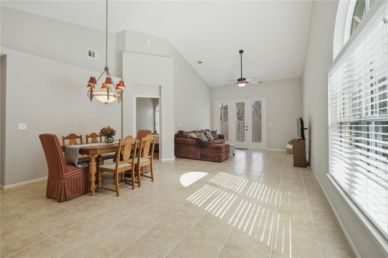 10635 Satinwood Circle , Orlando, FL 32825 Photo