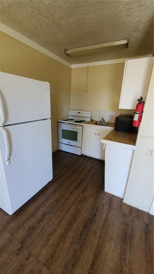 1002 Daniels Street , Dundee, FL 33838 Photo