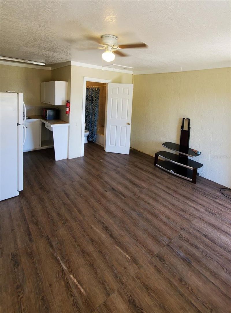 1002 Daniels Street , Dundee, FL 33838 Photo