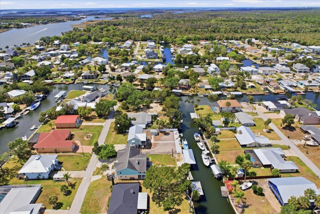 1941 NW 16th Street, Crystal River, FL 34428 Photo